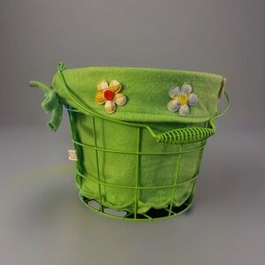 Felt Lined Metal Easter Basket, Floral Applique, Country Decor